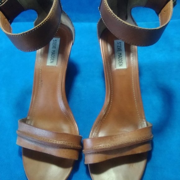 Steve Madden Sandals - Picture 7 of 8